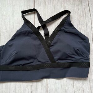 Banded Hi-Form Sports Bra
Rhone